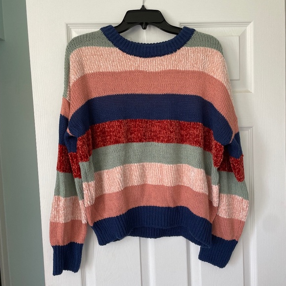 Warm and Cozy Lifestyle striped sweater - Size M - Picture 1 of 3